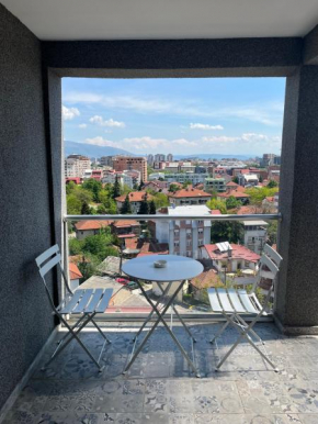 Amazing view-Centrally located-Brand new